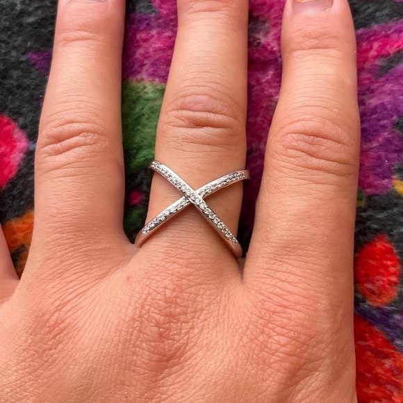 Source Unknown Jewelry - FREE Silver Adjustable X Ring